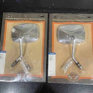 NEW Vintage Chrome Harley Davidson R & L Mirrors Short Stem
